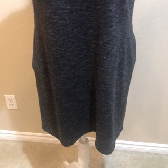 32 Degrees Short Sleeve Heather Gray and Black Dress with Pockets-Size Medium - Picture 6 of 11